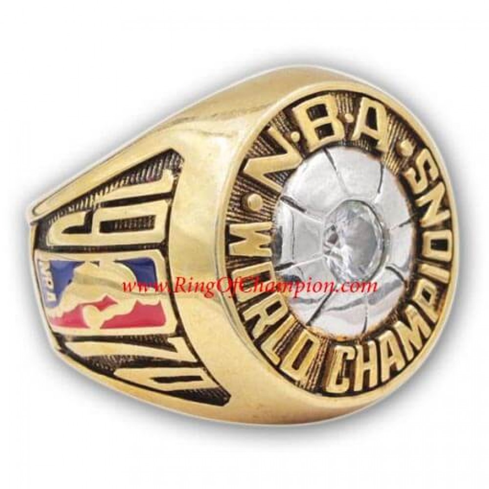 1969 - 1970 New York Knicks Basketball World Championship Ring, Custom New York Knicks Champions Ring