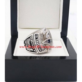 2003 New England Patriots Super Bowl XXXVIII World Championship Ring, Replica New England Patriots Ring