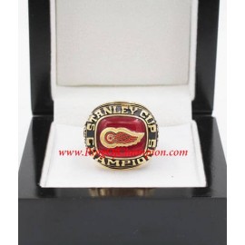 1996 - 1997 Detroit Red Wings Stanley Cup Championship Ring, Custom Detroit Red Wings Champions Ring